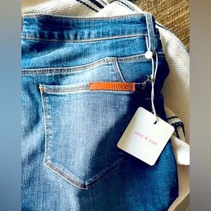 NWT: SASS & BIDE Jeans -Australian Brand Soft Jean Price is Firm